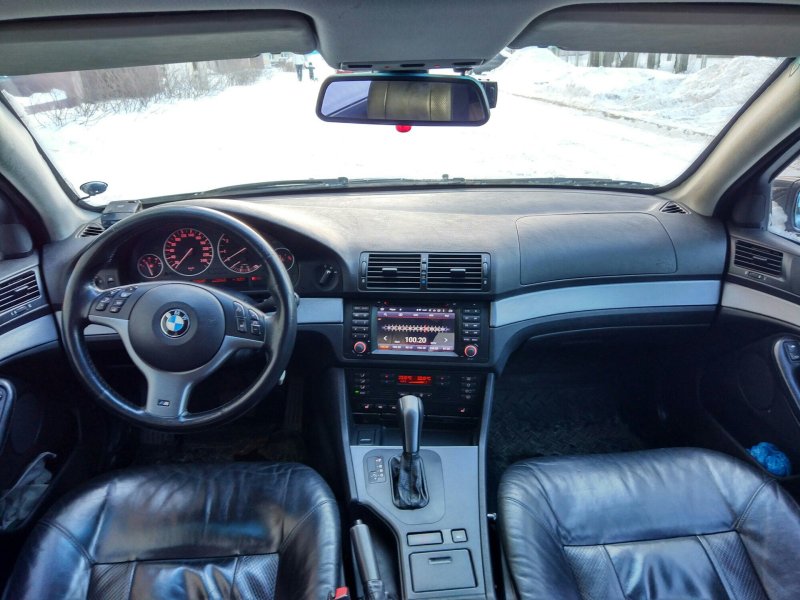 BMW 525i e39 салон