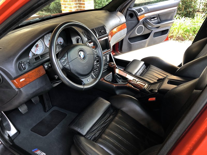 BMW 5 е39 салон