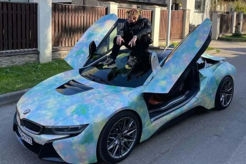 BMW i8 Opal