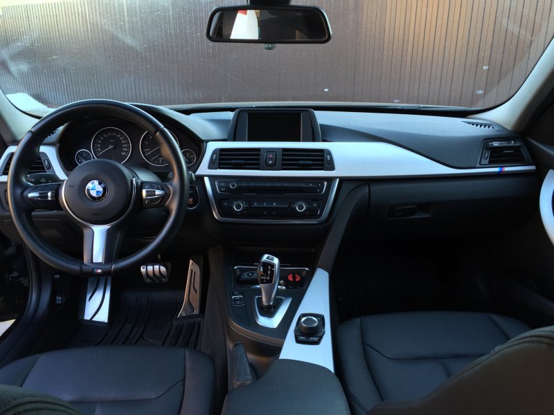 BMW 3 салон
