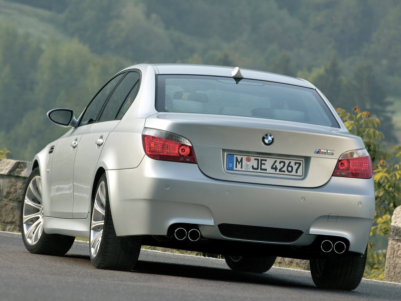 BMW m5 2005