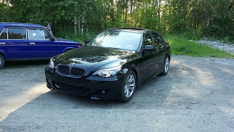 БМВ 5 2004