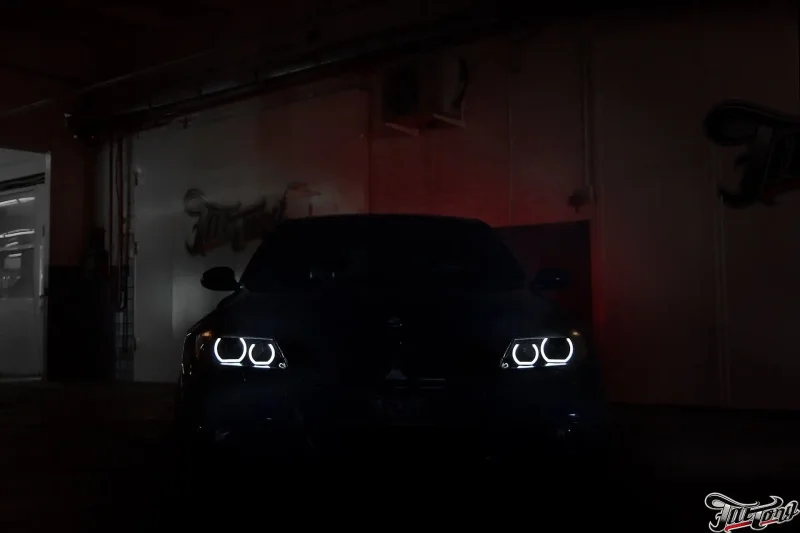 BMW f10 в темноте