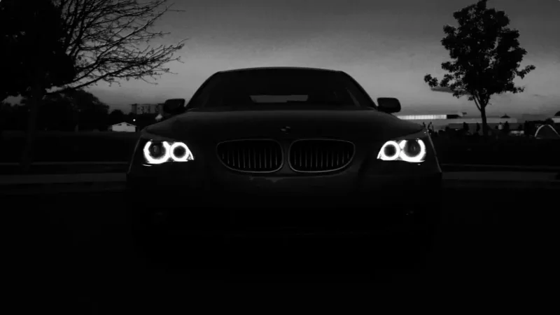 BMW m5 e60 Angel Eyes