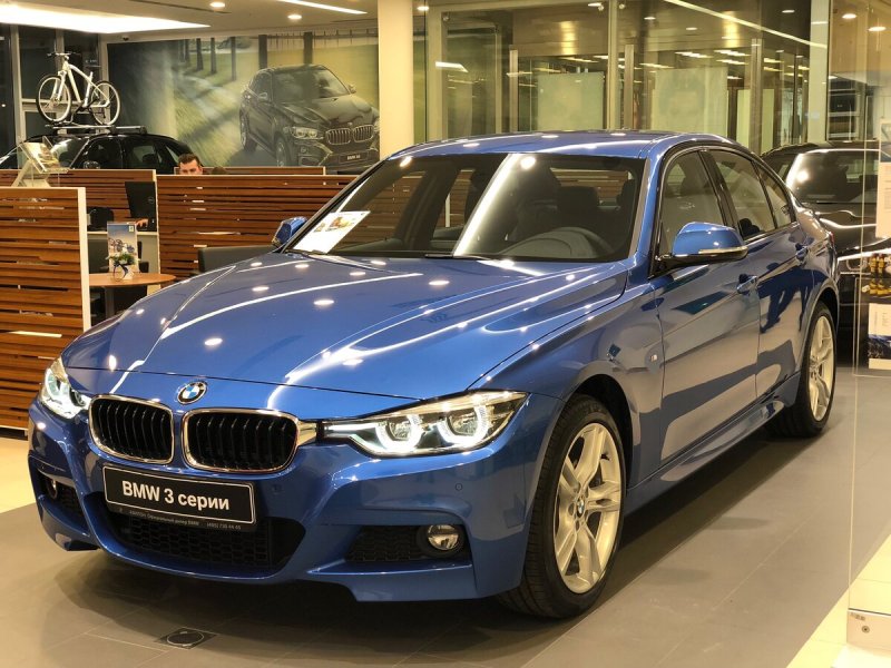 БМВ 325d f30