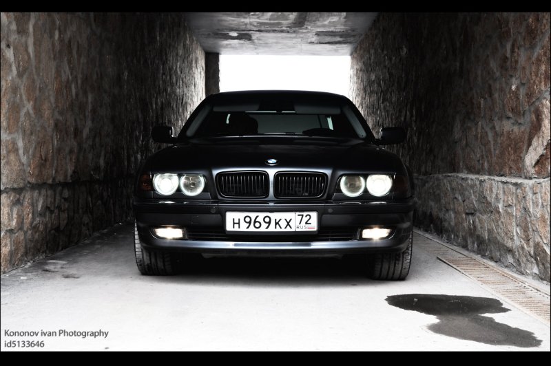 BMW e34 черная бандитская