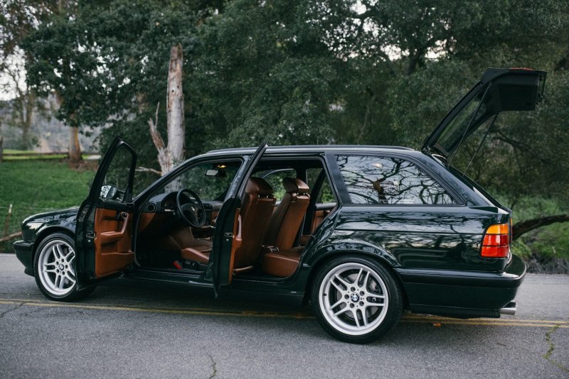 BMW m5 e34 универсал
