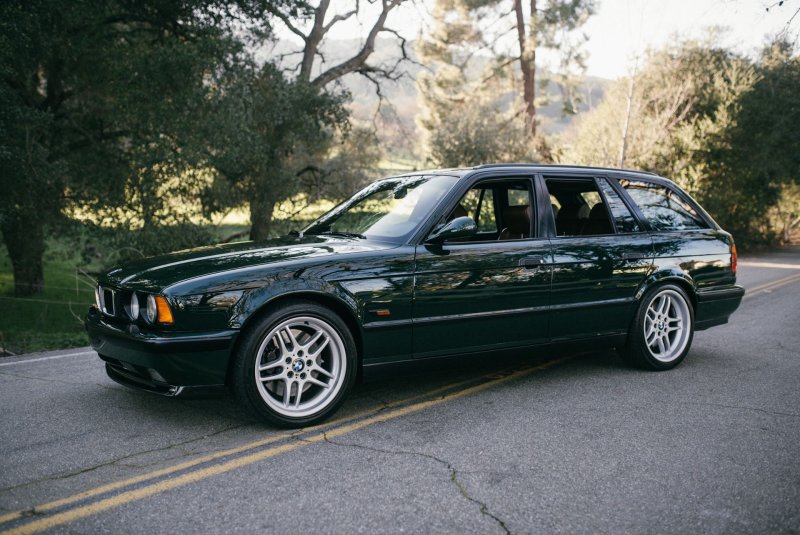 BMW e34 540i Touring