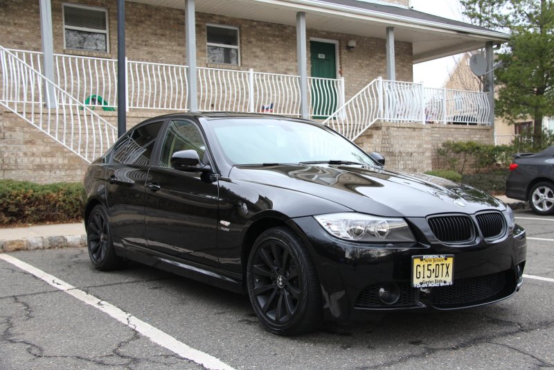 BMW 328i 2011 года