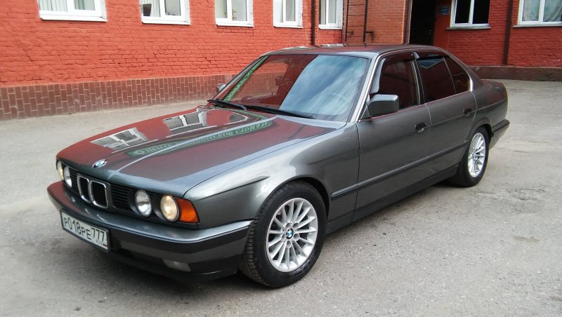 BMW e34 Granitsilber Metallic