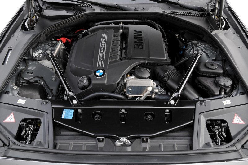BMW f30 моторы