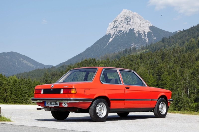 BMW 316i e21