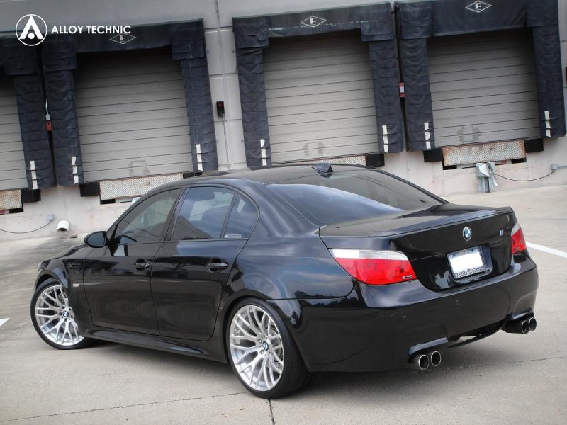 BMW 5 e60 Tuning
