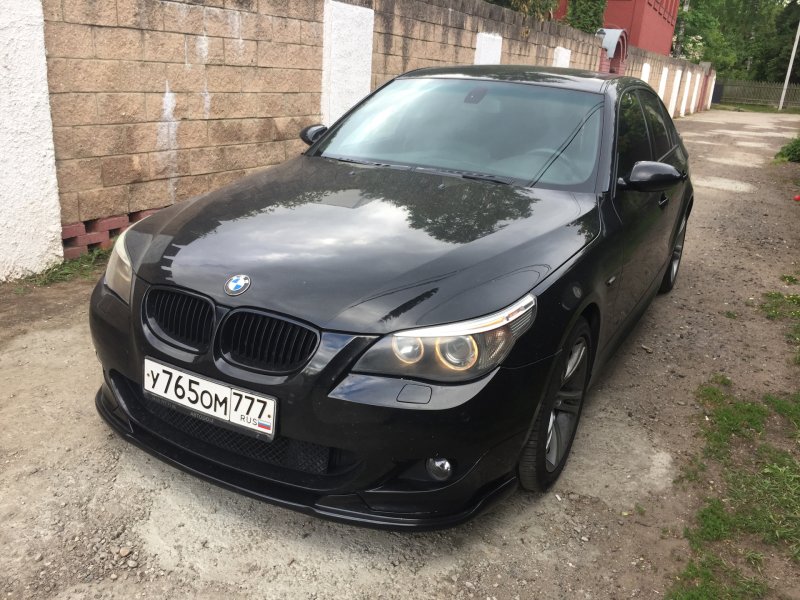 БМВ 5 е60 2004