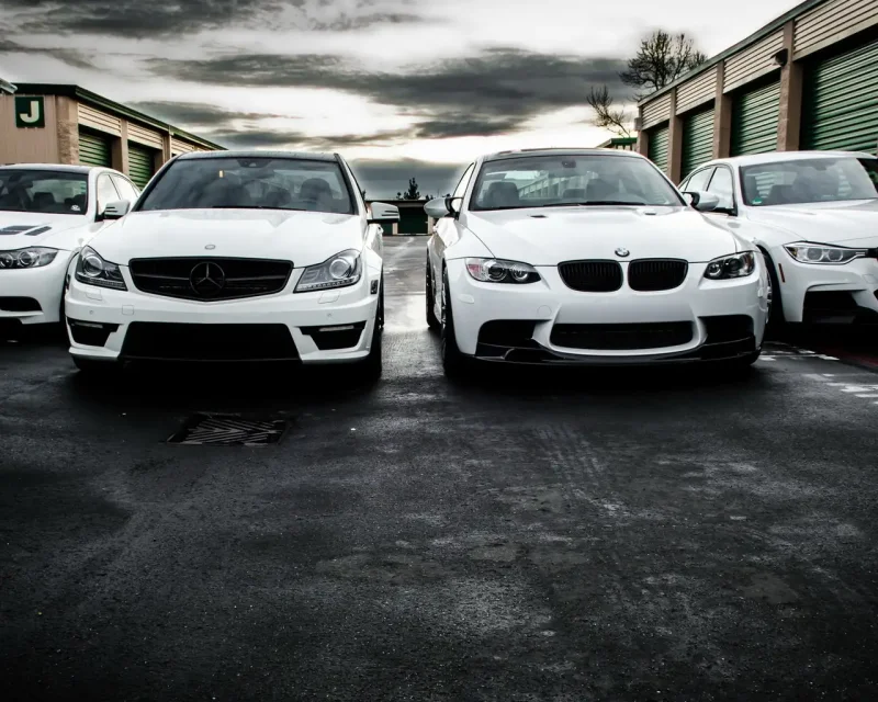 BMW e90 против Мерседес