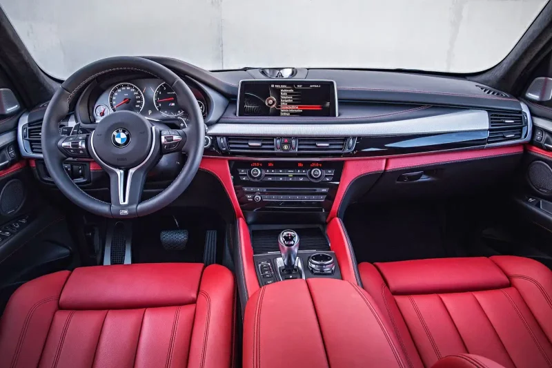 BMW x5m салон