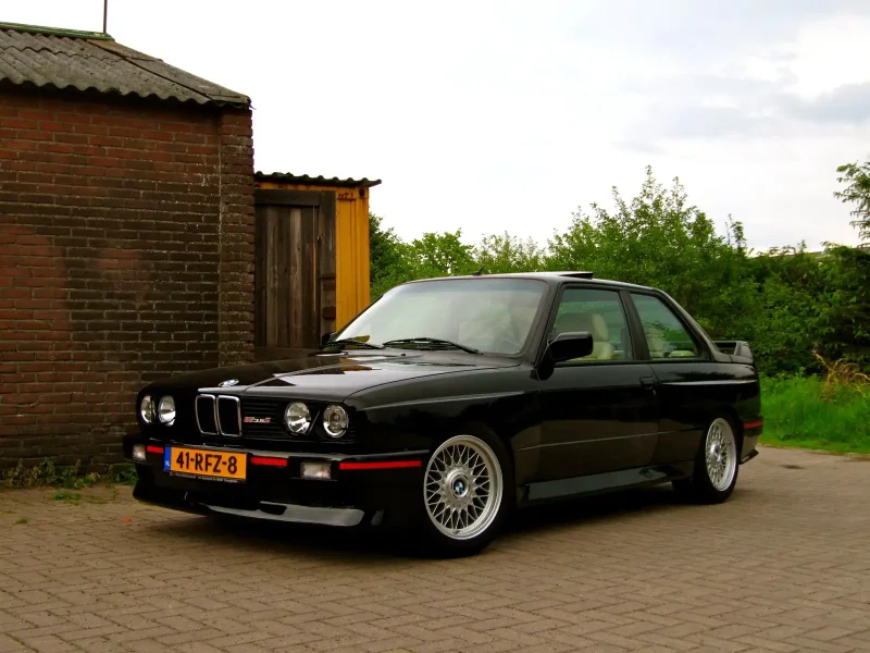 BMW e30 купе