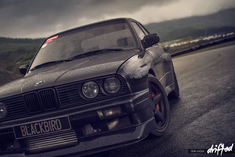 BMW e30 бандит