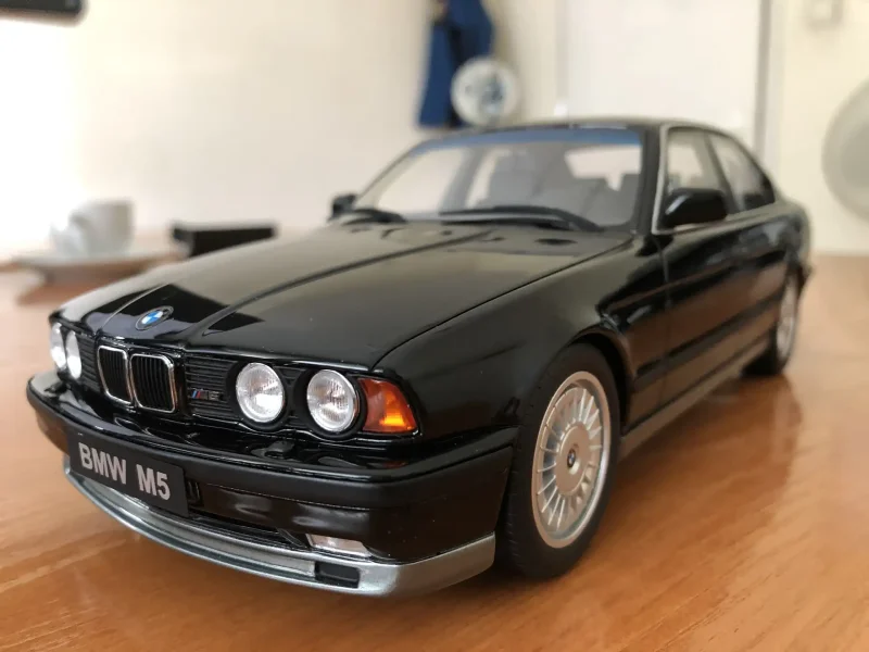 BMW e34 m5 1992