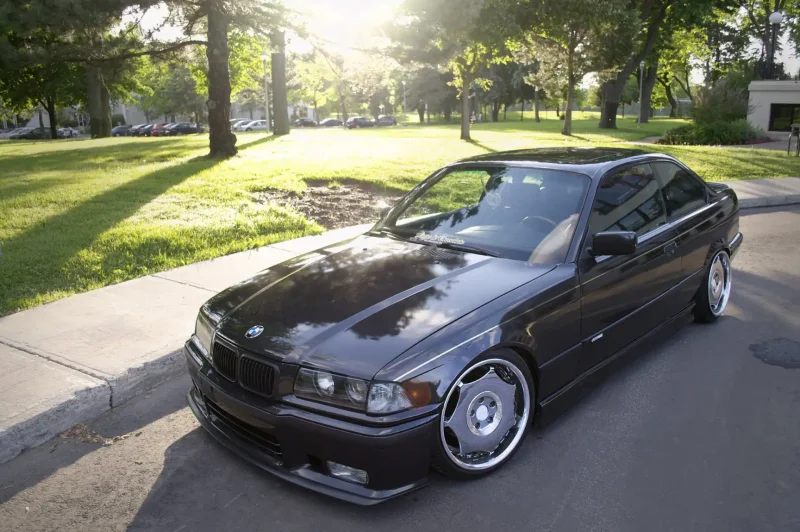 BMW m3 e36 sedan