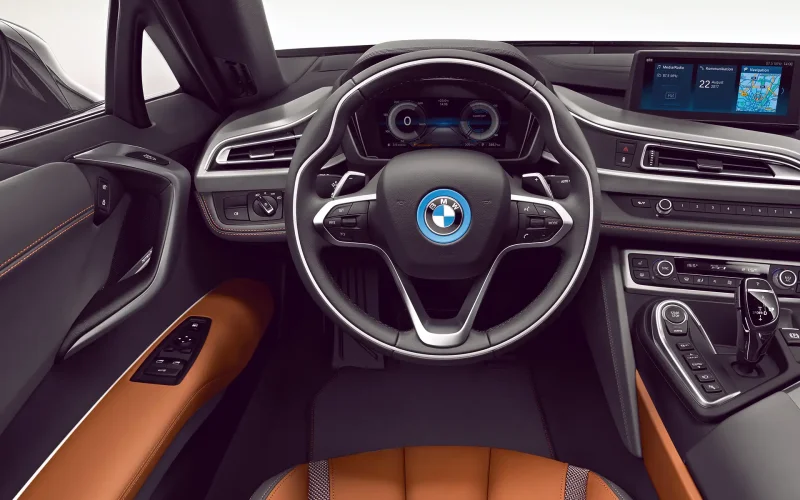 BMW i8 2019 салон