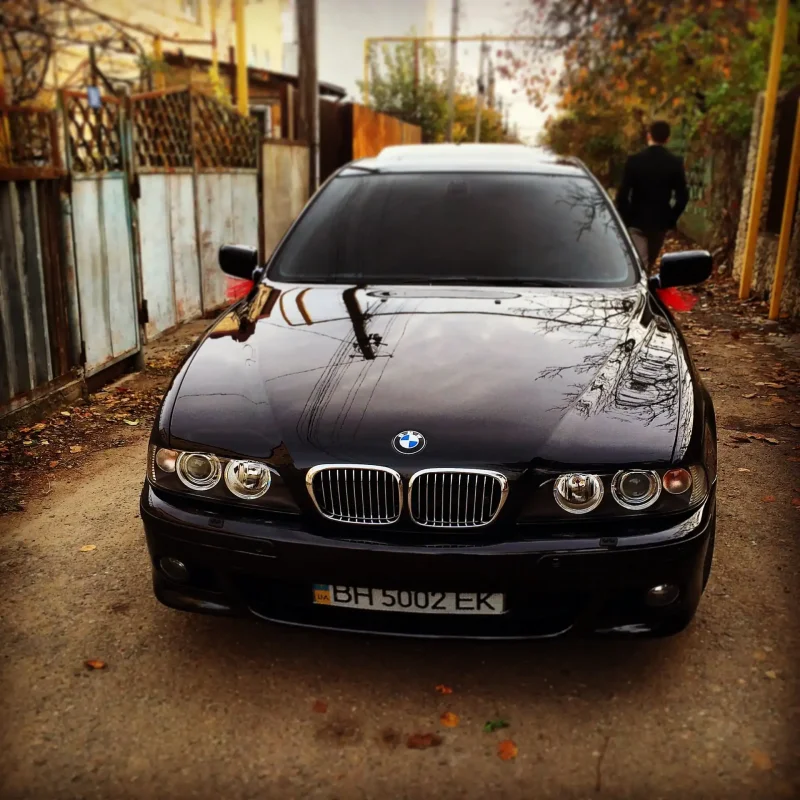 BMW e39 White stock