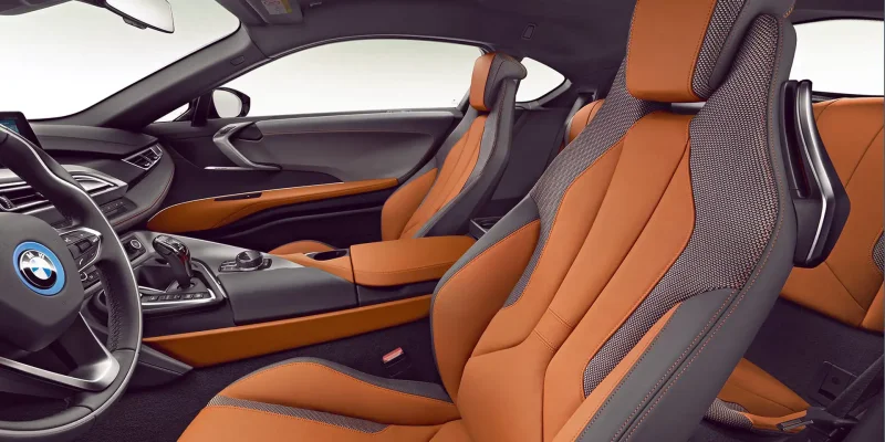 BMW i8 салон
