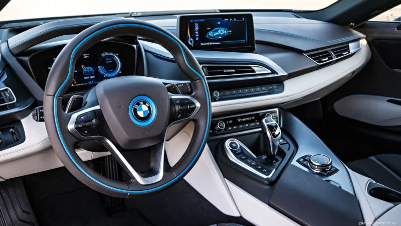 BMW i8 2020 салон