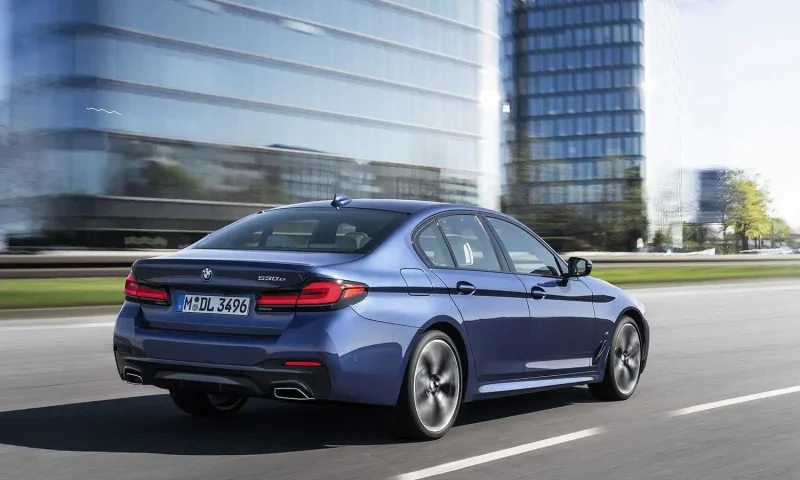 BMW 5 2021