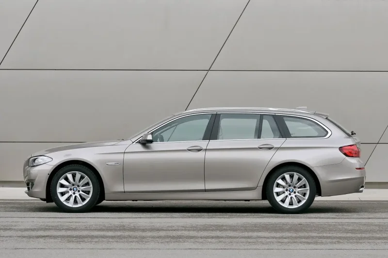 BMW 5 универсал