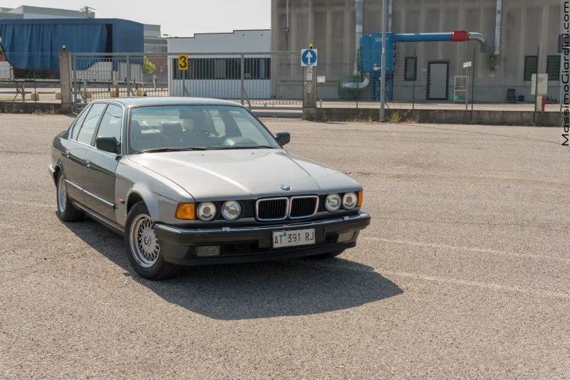BMW 7 Series 1990