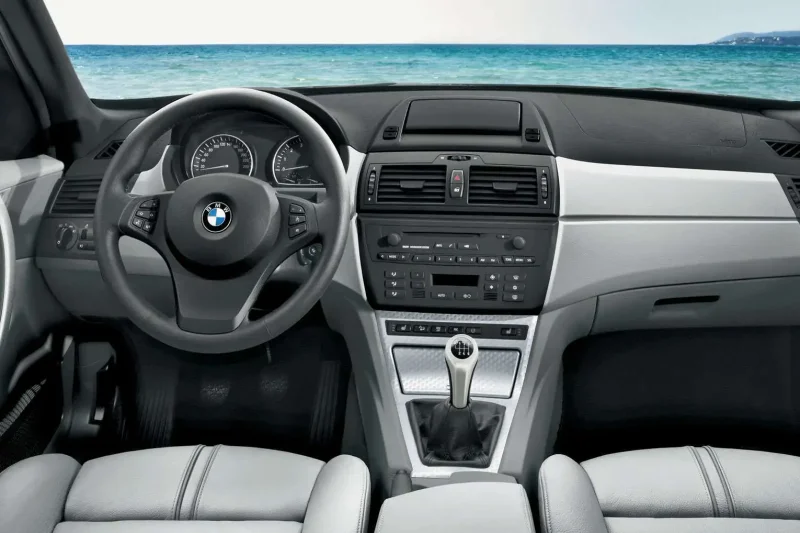BMW x3 e83 комплектации