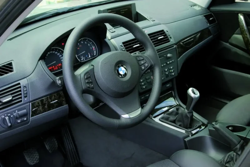 BMW x3 2005 салон
