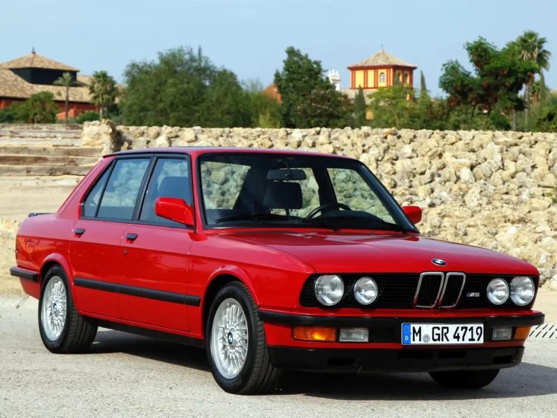 BMW e21 320