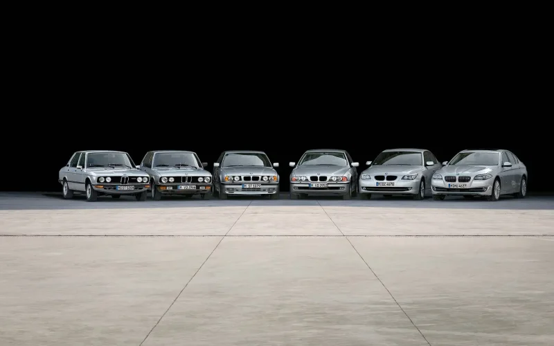 BMW m3 5 поколения