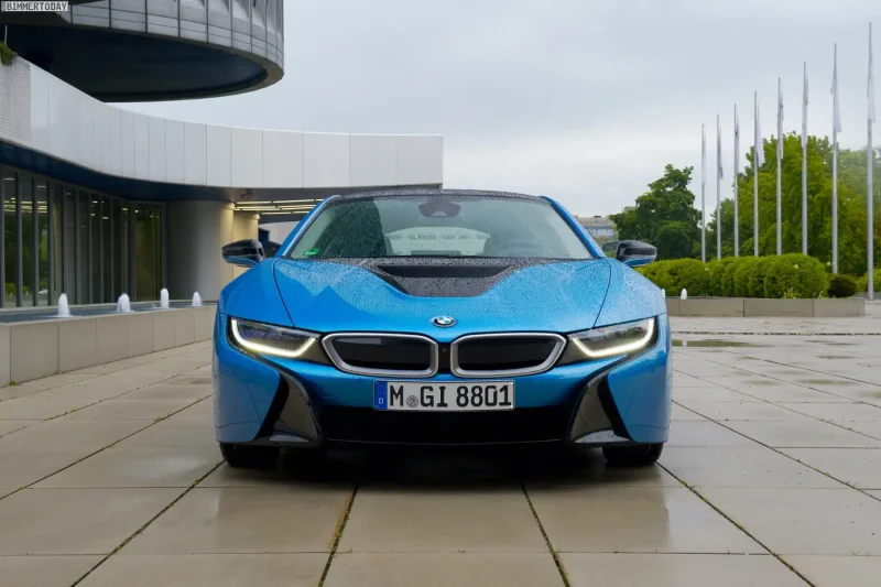 BMW i8 i12