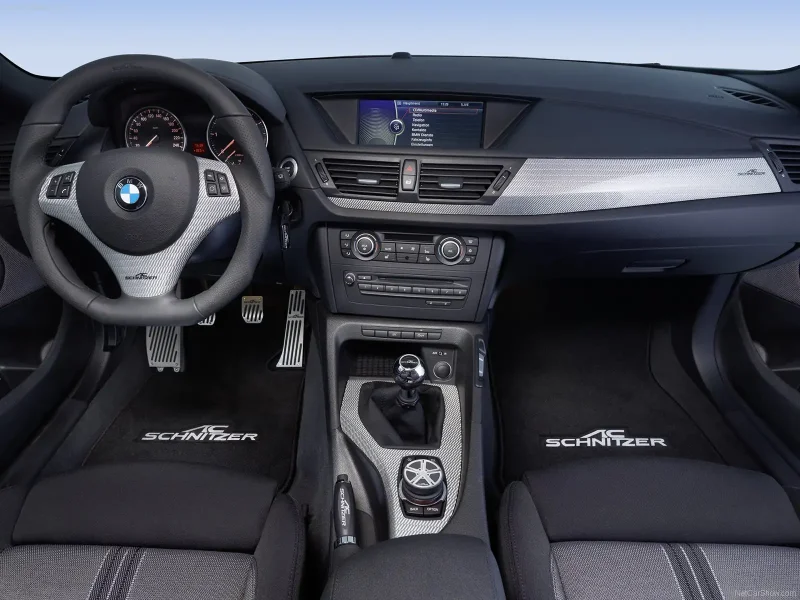 BMW x1 e84 Interior