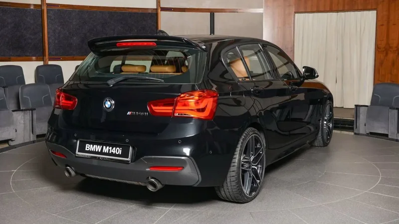 BMW m140i