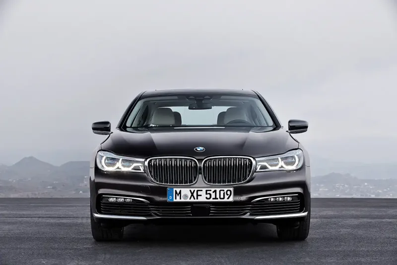 BMW 750li g12