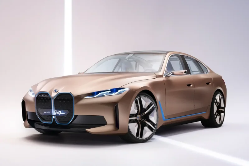 BMW i4 2021 салон