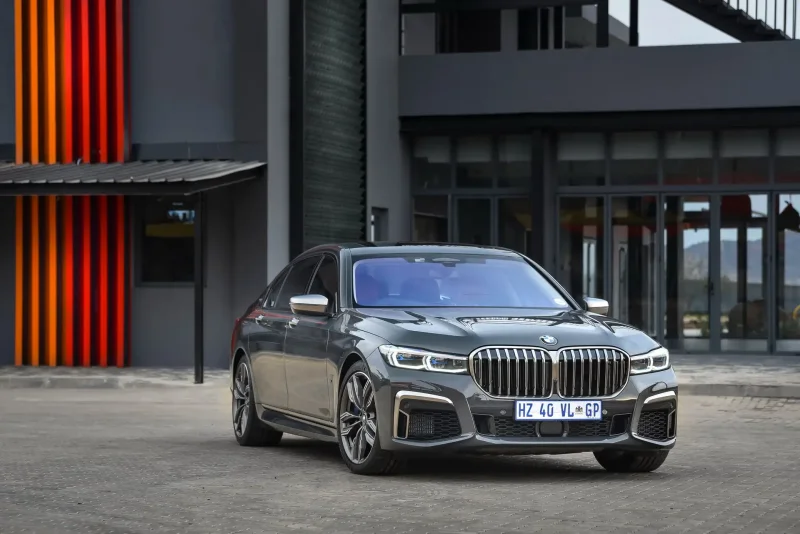 BMW m760li XDRIVE g12