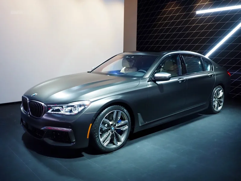 BMW m760li