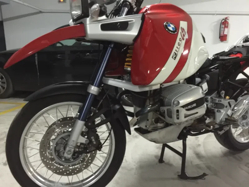 BMW r1100gs