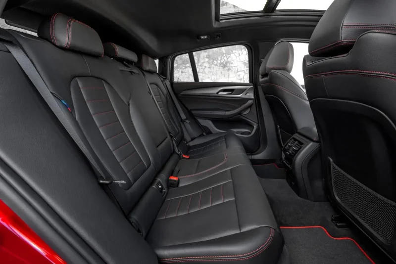 BMW x4 салон сзади
