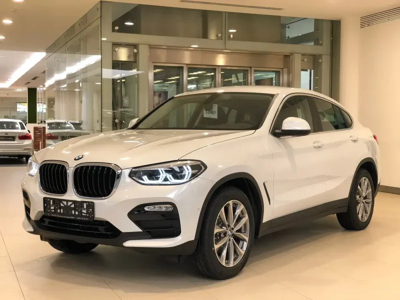 BMW x4 белая