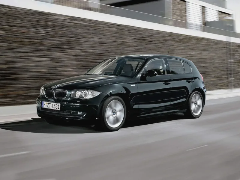 BMW 1 Series 2021