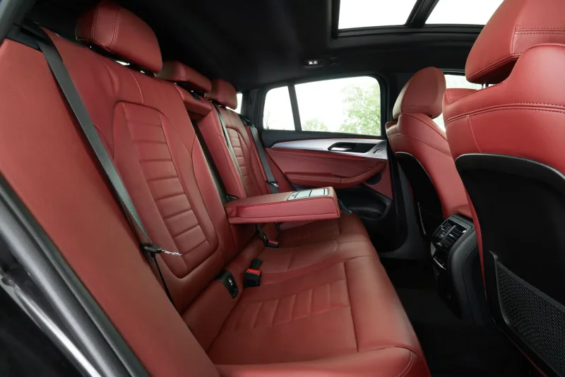 BMW x4 красный салон