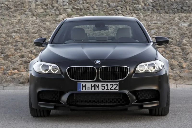 BMW ф10
