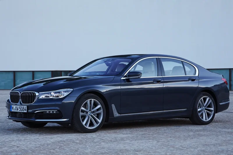 БМВ 730d 2015