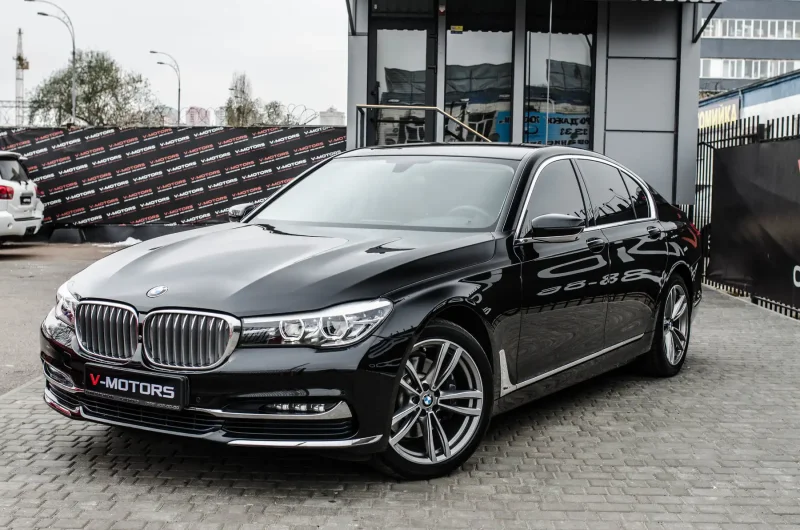 BMW 730i